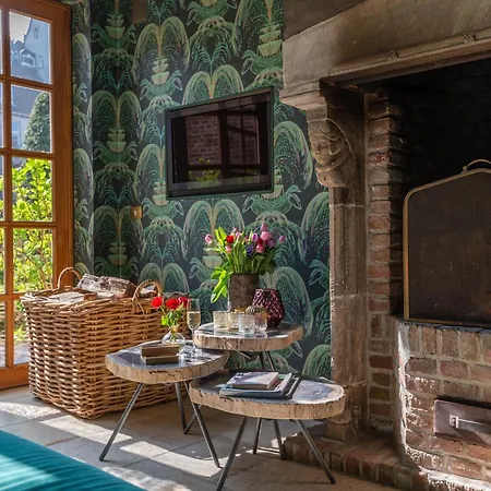 Exclusive The Secret Garden 3* Brugia